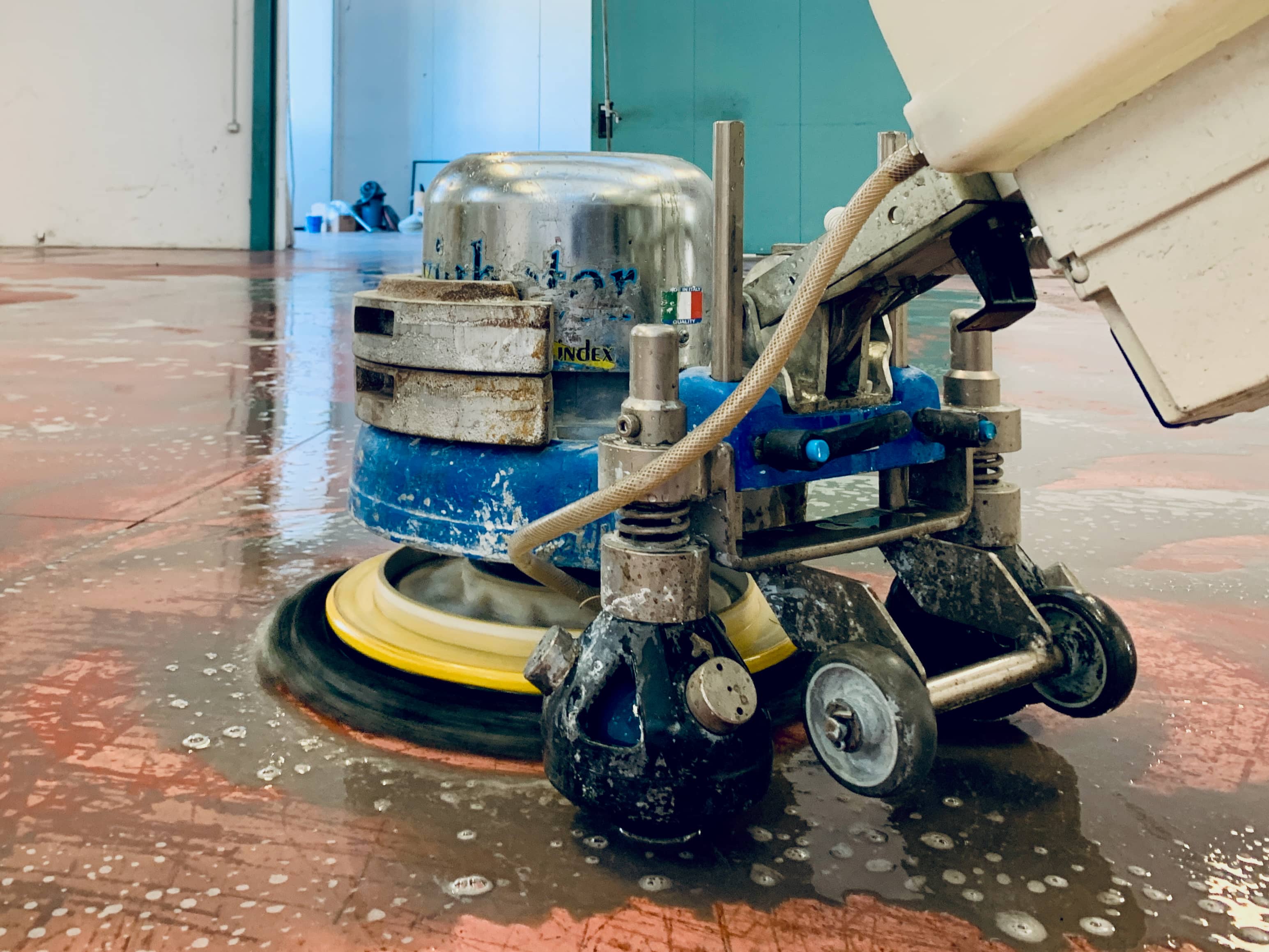 Copertina della pagina pulizia post-cantiere del sito serra servizi snc